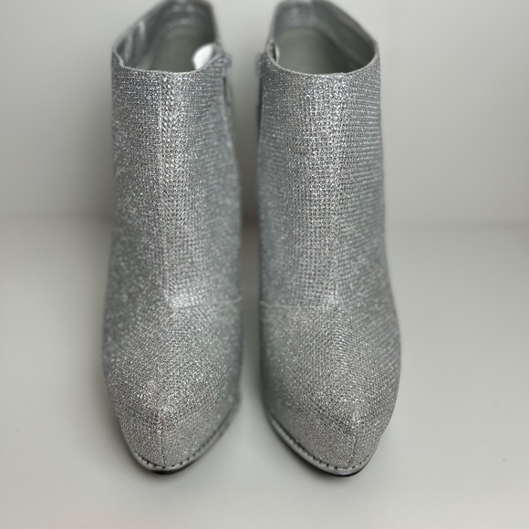 SIZE 10 WOMEN'S SILVER GLITTER ANKLE BOOT - Picture 3 of 10